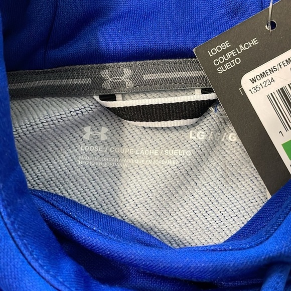 Women’s UnderArmour Qualifier blocked hoodie - Picture 3 of 6